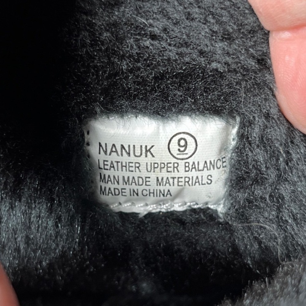 Nanuk Winter Boots Suede Faux Fur Embroidered Black Women 9 Boho Floral - Picture 8 of 10